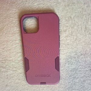 OtterBox Magenta Phone Case iPhone 13